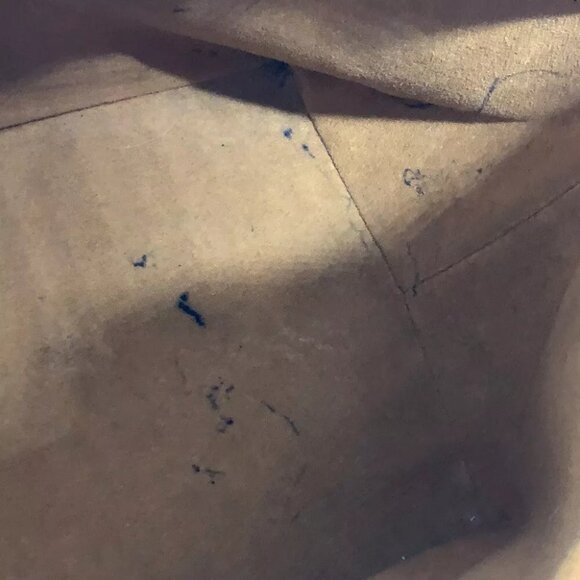 LOUIS VUITTON Epi Petit Noe Drawstring Crossbody Shoulder Bag - Picture 10 of 10